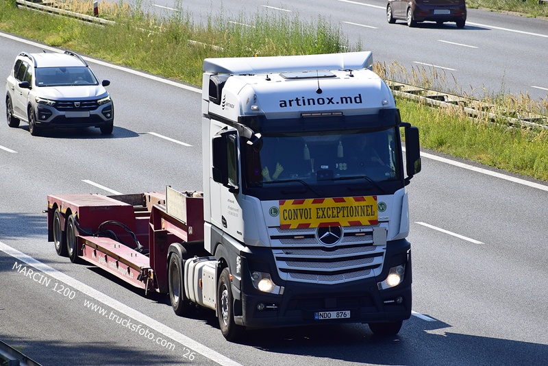 _DSC36841 (102) ARTINOX-crop-ACTROS MP4.JPG