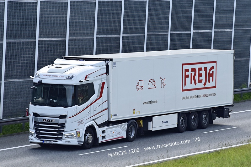_DSC9347 SCHON TRANSPORT-crop-DAF XG.JPG