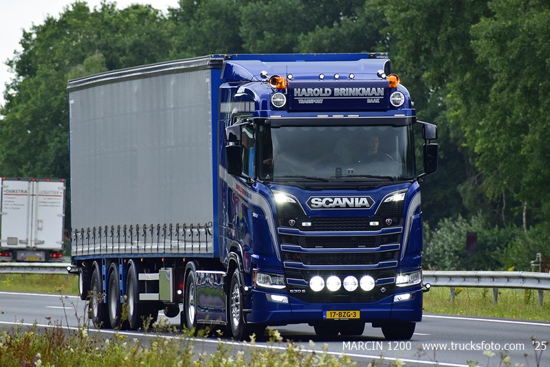 _DSC0672 HAROLD BRINKMAN-crop-SCANIA S530 V8.JPG