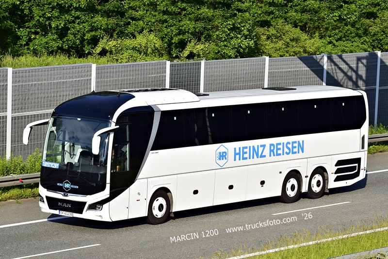 _DSC9413 AUTOBUS MAN-crop-HEINZ REISEN.JPG