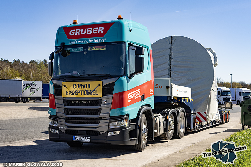 Scania 500R Gruber.jpg