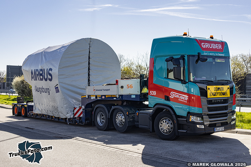 Scania 500R Super Gruber Airbus.jpg