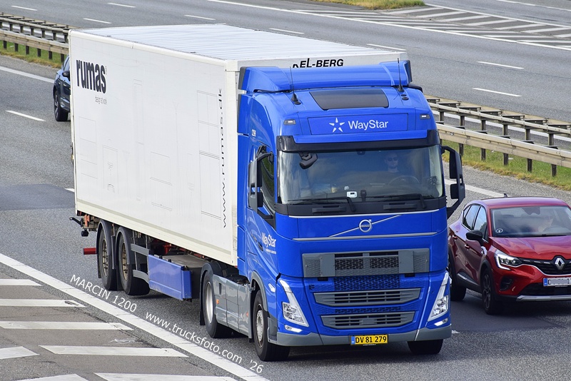 _DSC0910 WAY STAR-crop-VOLVO FH5.JPG