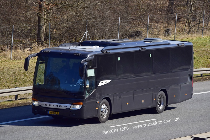 _DSC3205 AUTOBUS SETRA-crop-------.JPG