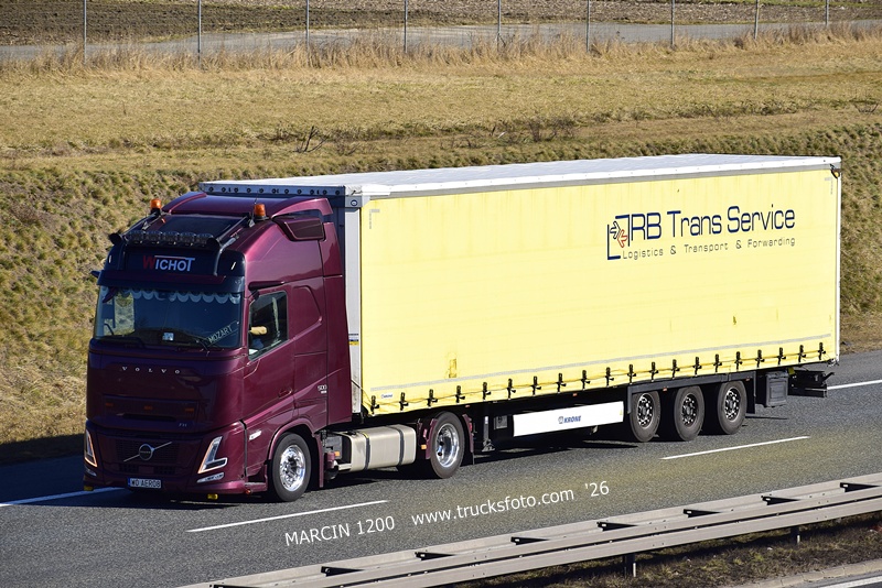 _DSC2276 WICHOT-crop-VOLVO FH AERO.JPG