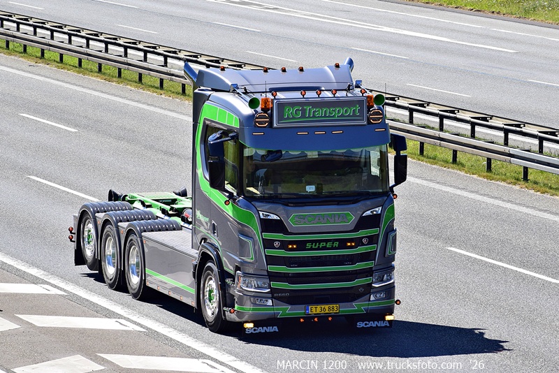 _DSC3612 RG TRANSPORT-crop-SCANIA R660 V8.JPG