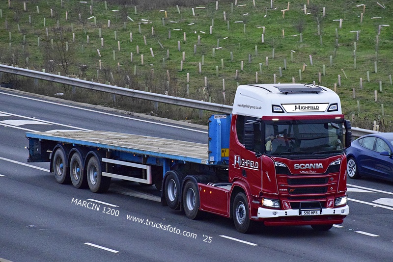 _DSC0559 HIGHFIELD-crop-SCANIA R590 NG XT V8.JPG