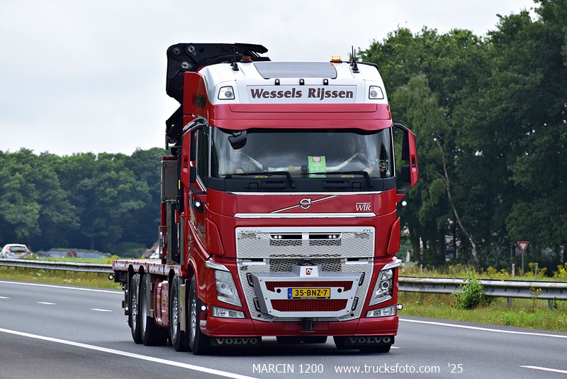 _DSC9905 WESSELS RIJSSEN-crop-VOLVO FH4.JPG