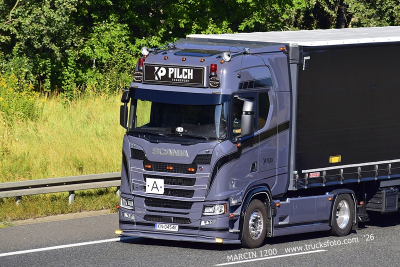 _DSC14342  (32) PILCH TRANSPORT-crop-SCANIA S500.JPG