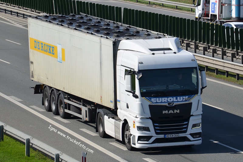 eurolux4.JPG