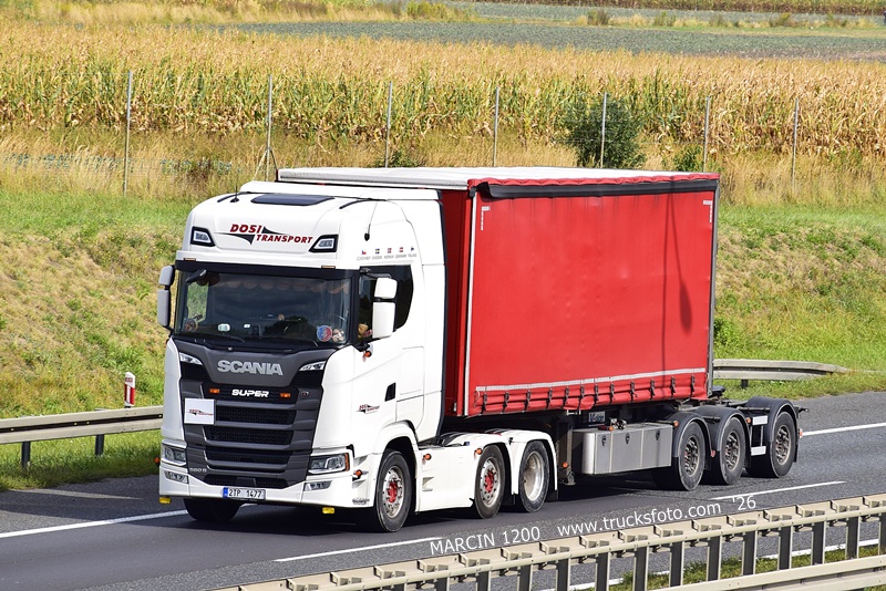 _DSC14619 (54) Dosi Transport-crop-SCANIA S560 SUPER.JPG