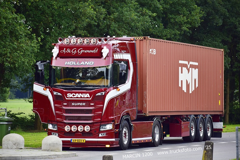 _DSC9851 A.&G.GROENEVELD-crop-SCANIA S.JPG