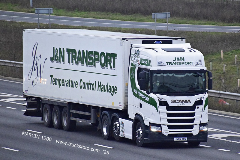 _DSC0098 J&N TRANSPORT-crop-SCANIA S450.JPG