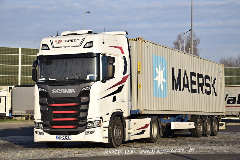 _DSC4415 POL SPEED-crop-SCANIA S460.JPG