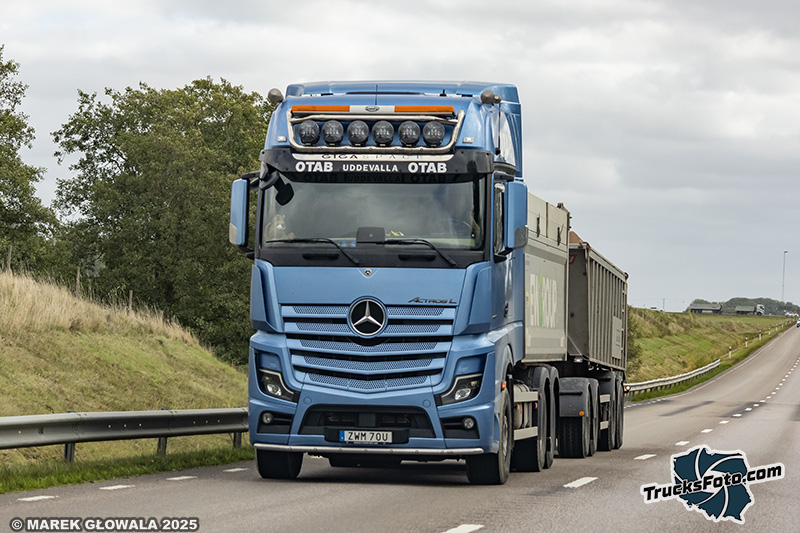 Mercedes-Benz Actros L - OTAB Uddevalla.jpg