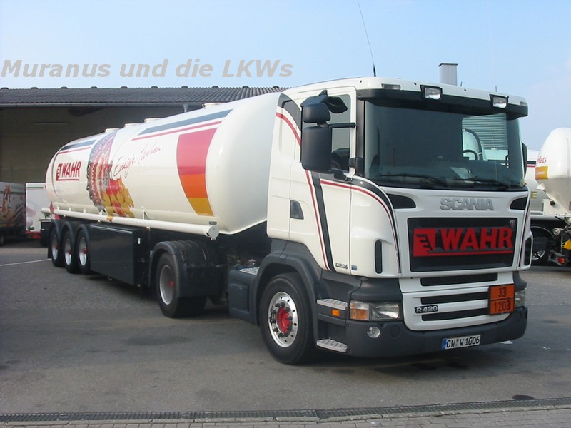 auf dem Firmengelände