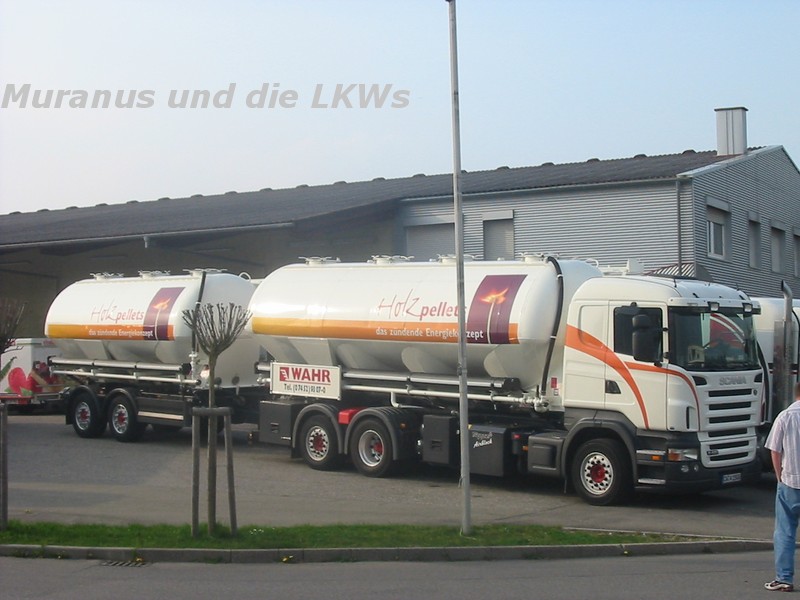 auf dem Firmengelände