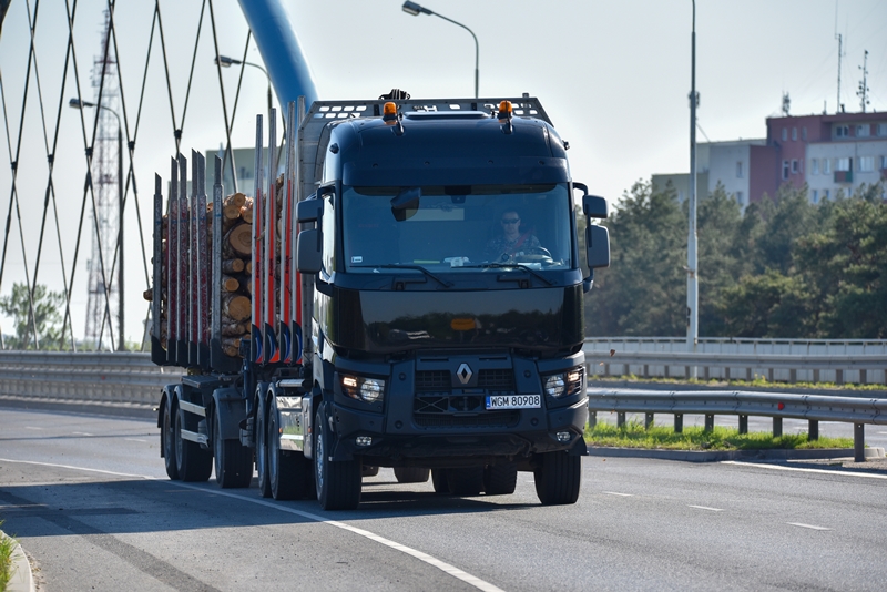 RENAULT K 520 P6X4 MEDIUM (530KM)