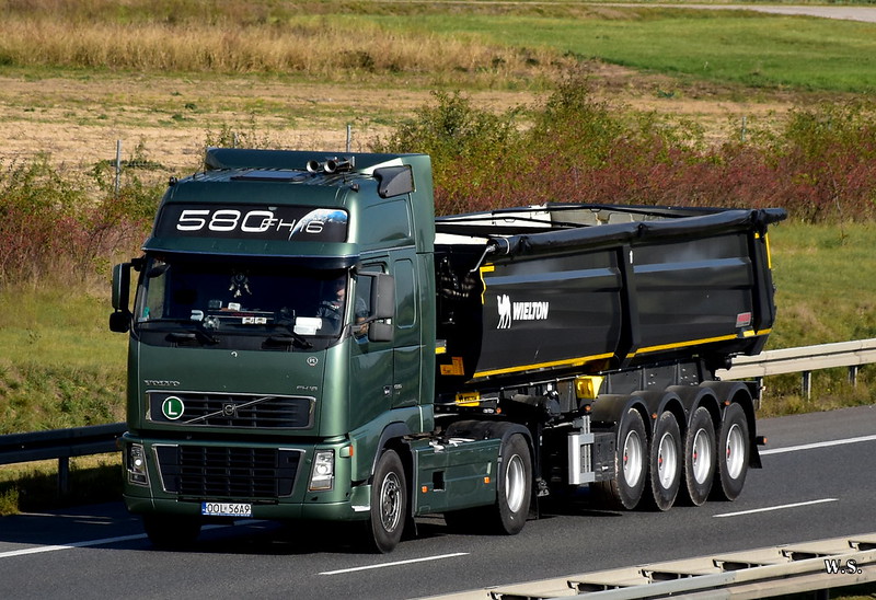 Volvo_FH2_PL_1.jpg