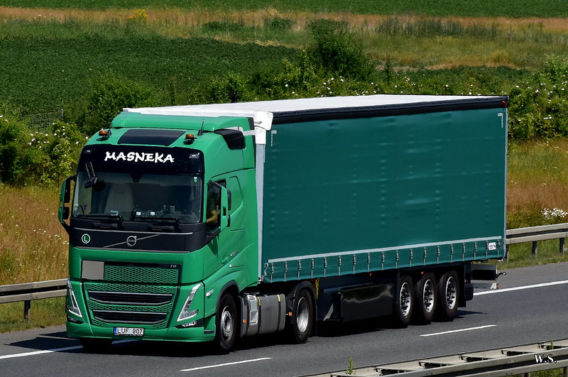 Volvo_FH5_Masneka_LT.jpg