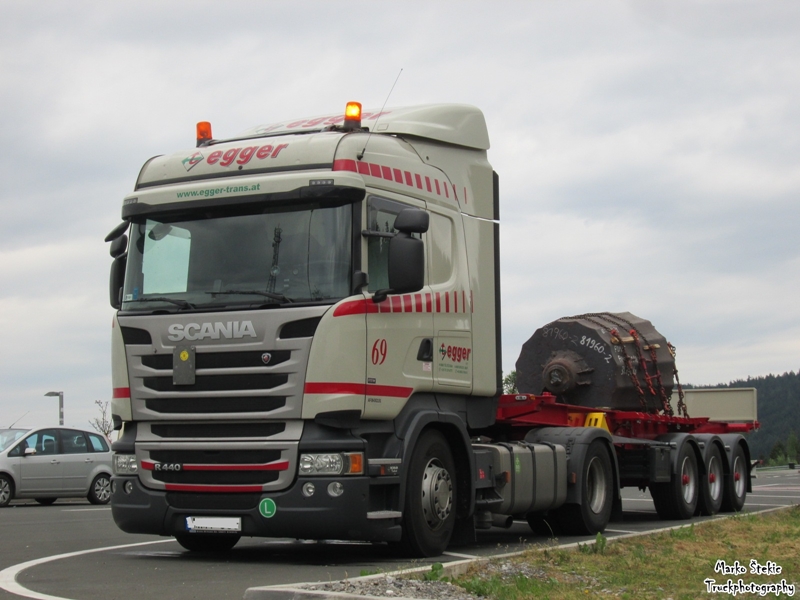 a---scania-r440-streamline---egger-trans_20481568672_o.jpg