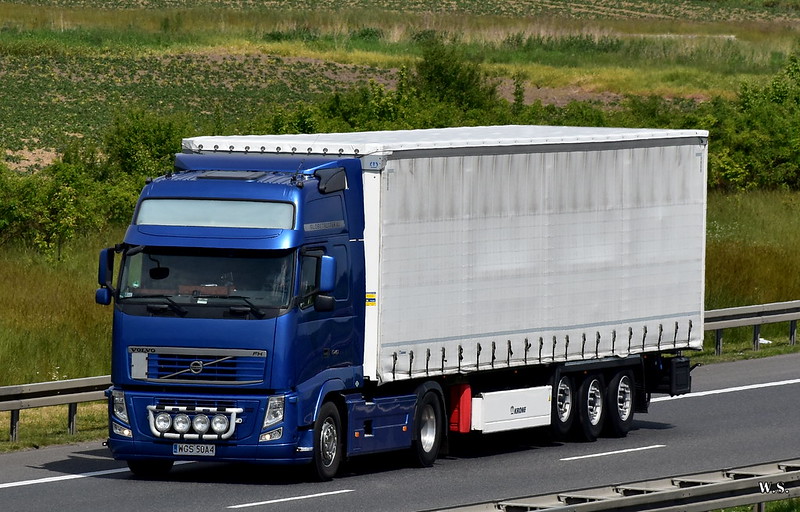 Volvo_FH3_PL.jpg