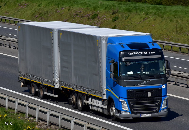 Volvo_FH4_PL_1.jpg
