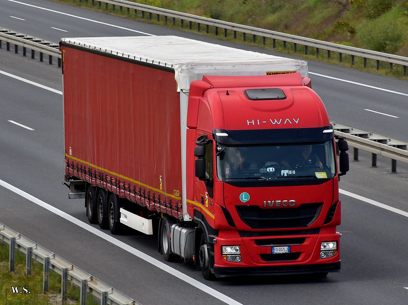 Stanwex2_Iveco_HI-WAY_I.jpg