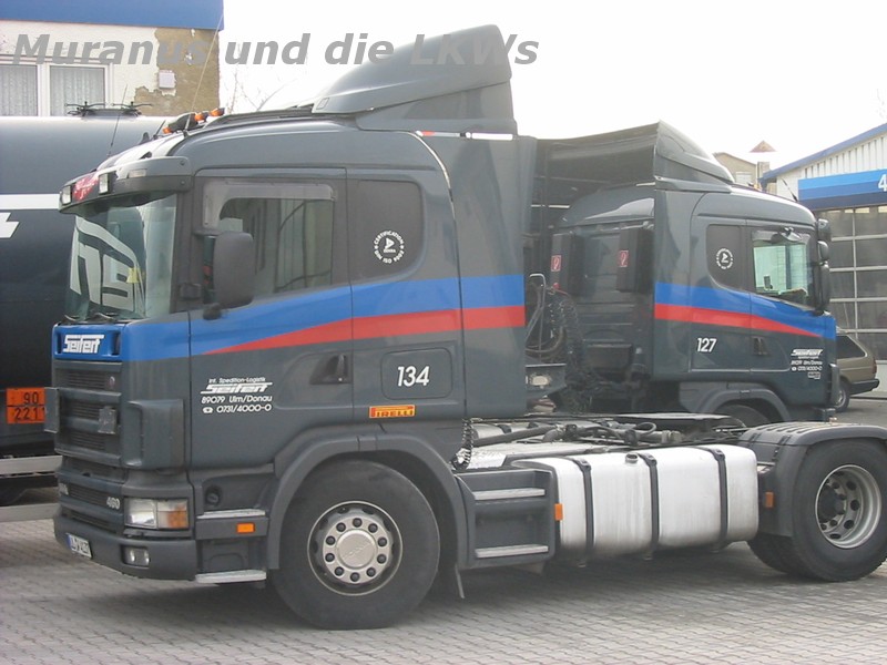 auf dem Firmengelände