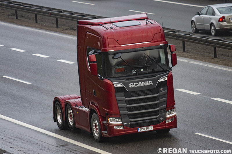 scania10.jpg