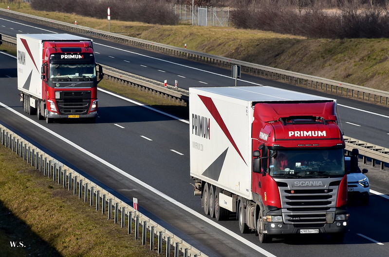 Primum_Scania_SL_RUS_Volvo_FH4_KZ.jpg