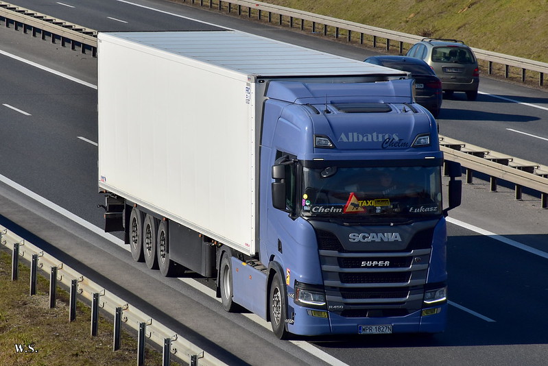 Albatros_Scania_R_PL.jpg