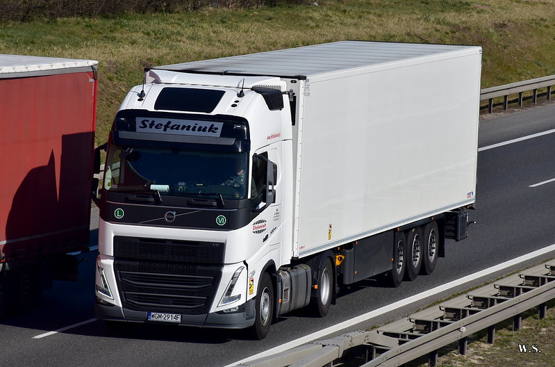 Stefaniuk_Volvo_FH5_PL.jpg