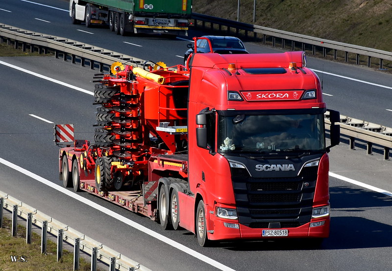 Skóra_Scania_R_PL.jpg