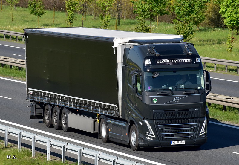 Volvo_FH5_PL_2.jpg
