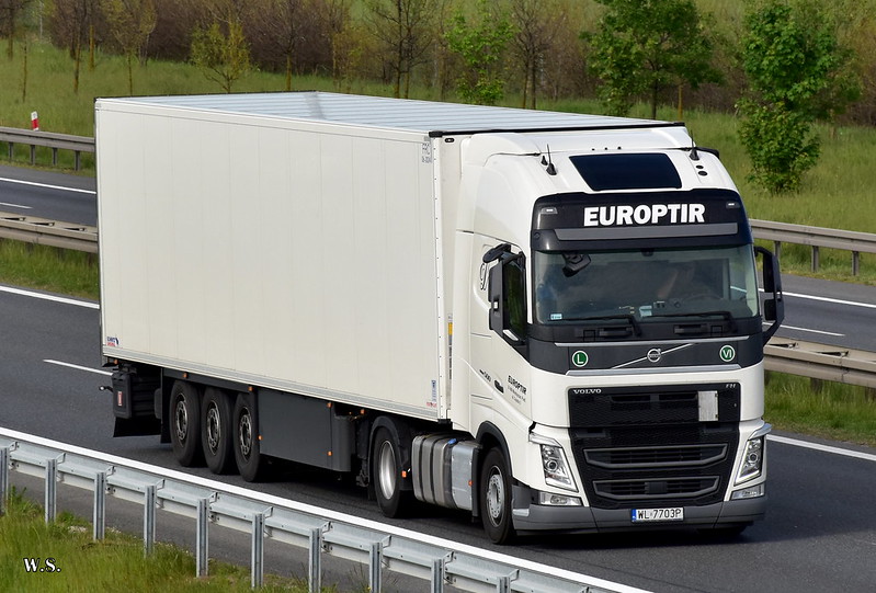 Europtir_Volvo_FH4_PL.jpg