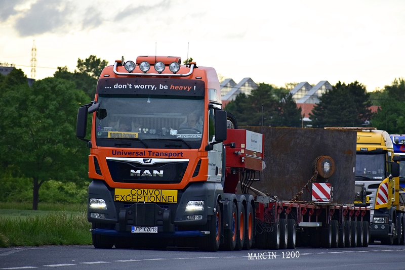 _DSC5782-crop.JPG