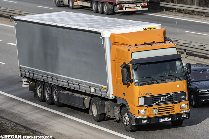 volvo fh1111.jpg