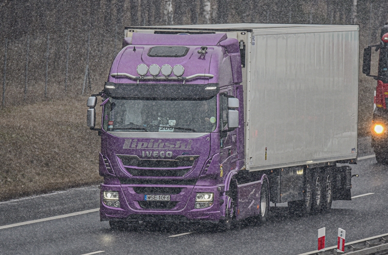 IVECO STRALIS LIPIŃSKI TRANSPORT.jpg