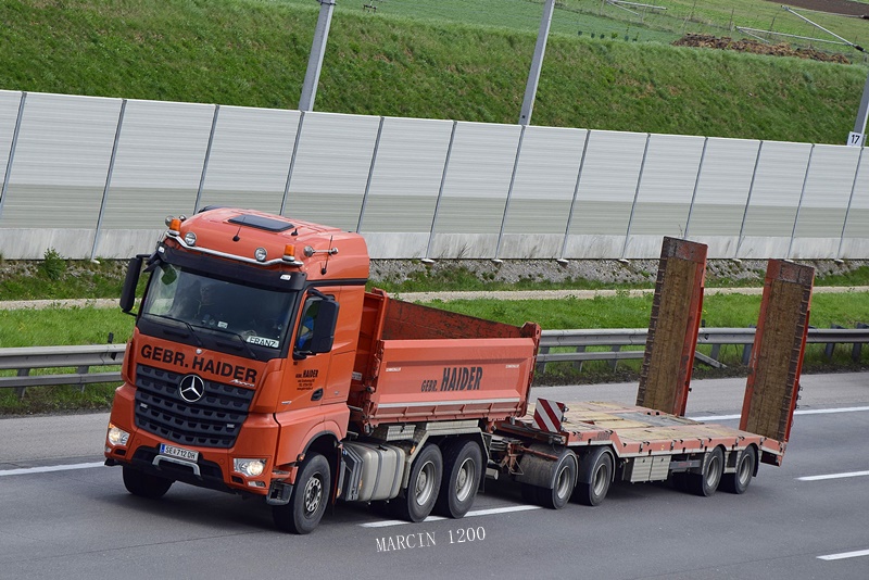 _DSC3032-crop.JPG