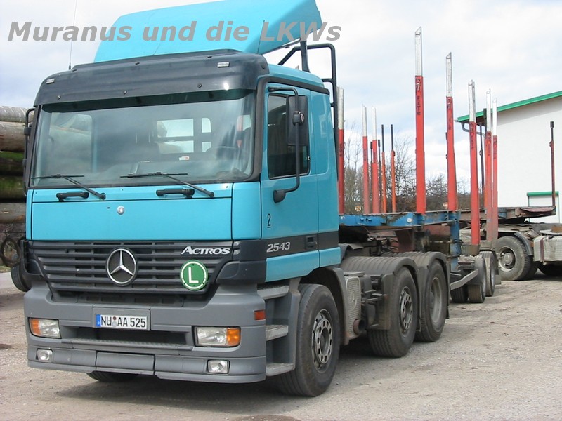 auf dem Firmengelände