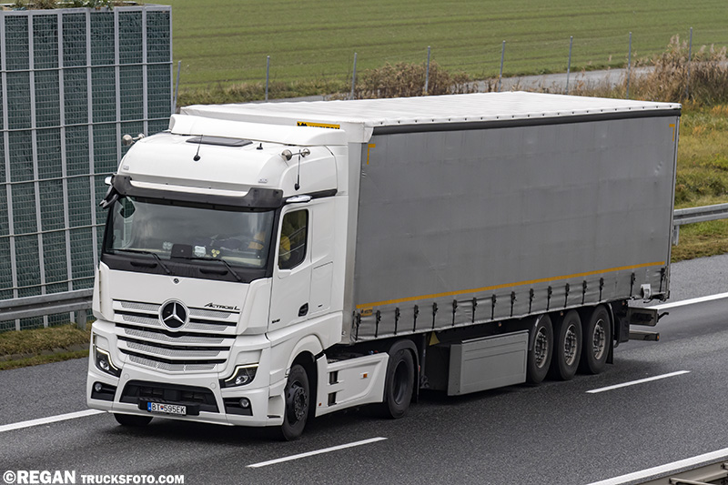 mercedes actrosl1.jpg