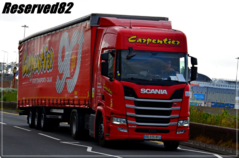 DSC_5472.JPG Caz.JPG