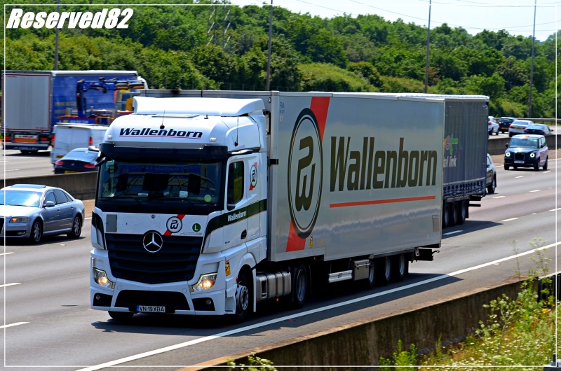 DSC_8667.JPG Wall.JPG