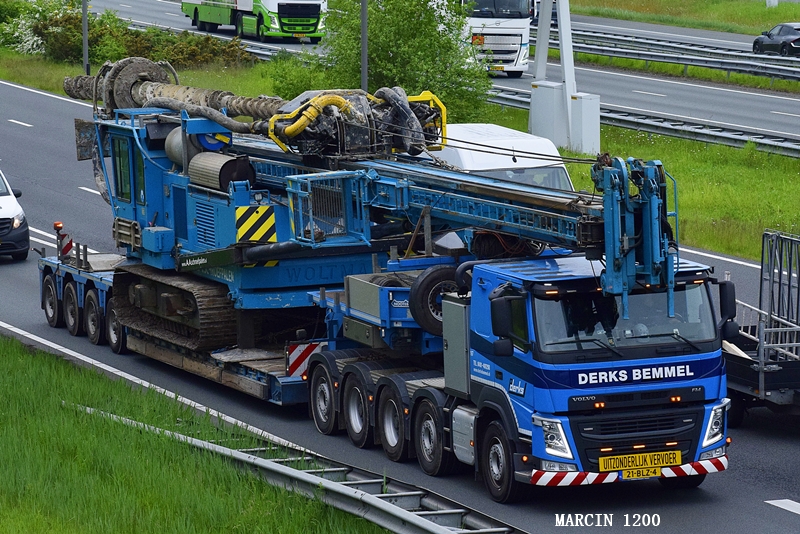 _DSC4091-crop-DERKS BEMMEL-Volvo FM IV Globetrotter XL.JPG