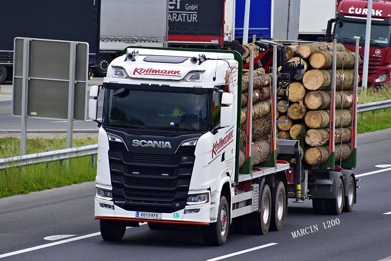 _DSC5499-crop-Kollmann-SCANIA S650 V8.JPG