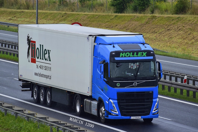 _DSC5755-crop-Hollex-Volvo FH V Globetrotter.JPG