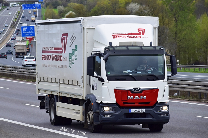 _DSC1223-crop-Spedition Vogtland -MAN TGM II.JPG