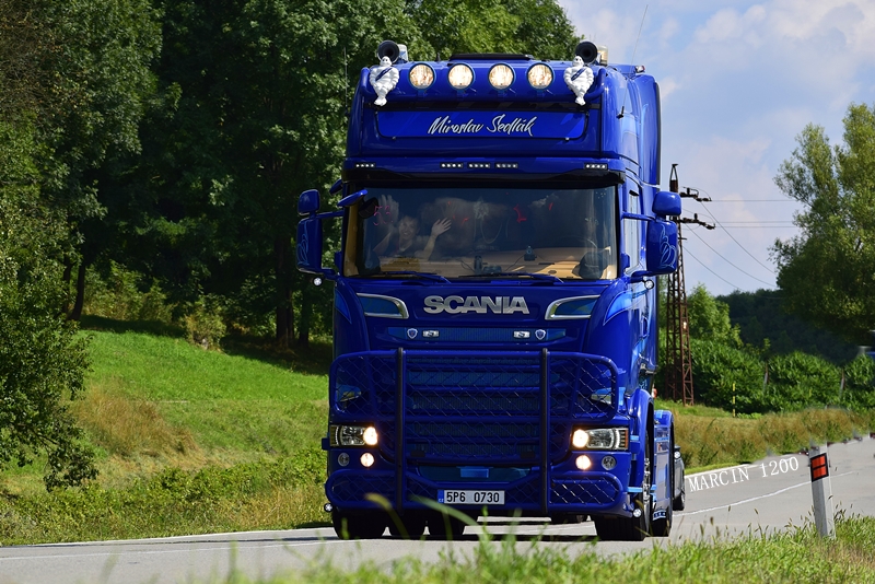 _DSC6188-crop-Scania R Streamline Topline-miroslav sedlak.JPG