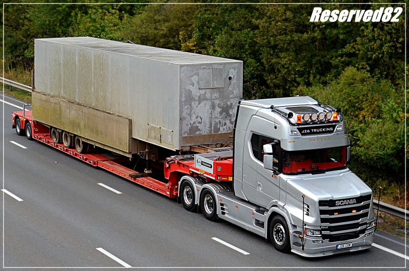 DSC_4057.JPG J26 trucking.JPG